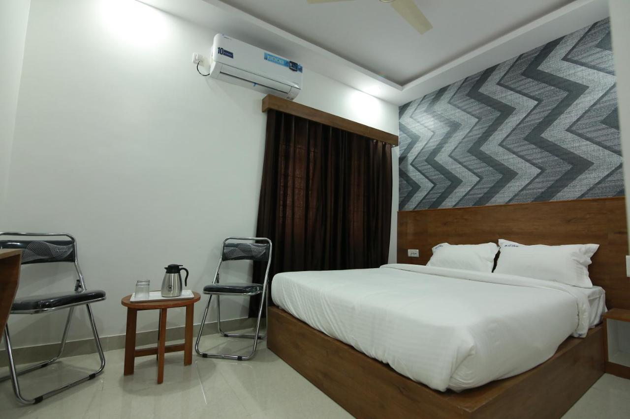 Hotel Bg Inn Bengaluru Kültér fotó