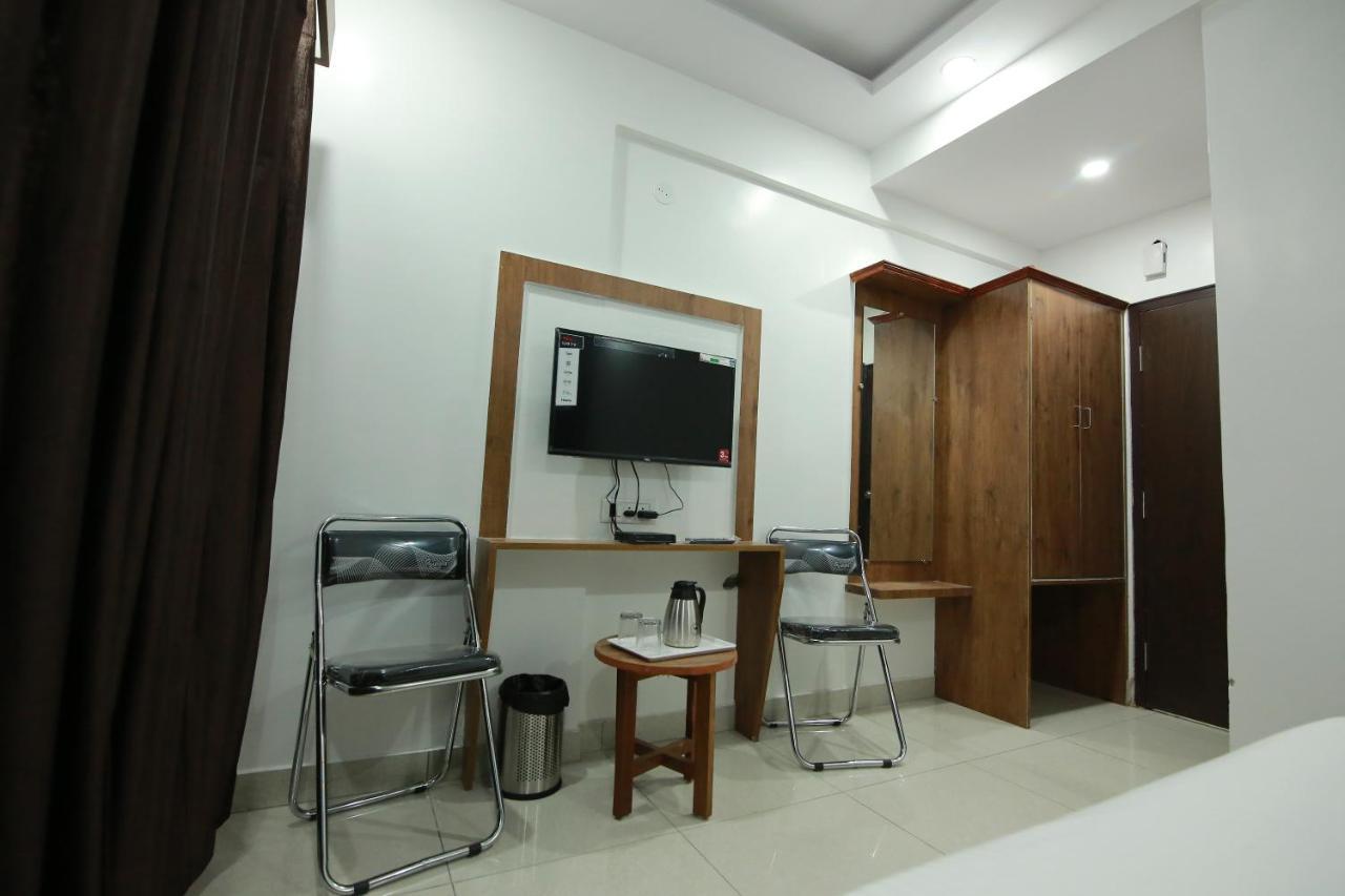 Hotel Bg Inn Bengaluru Kültér fotó