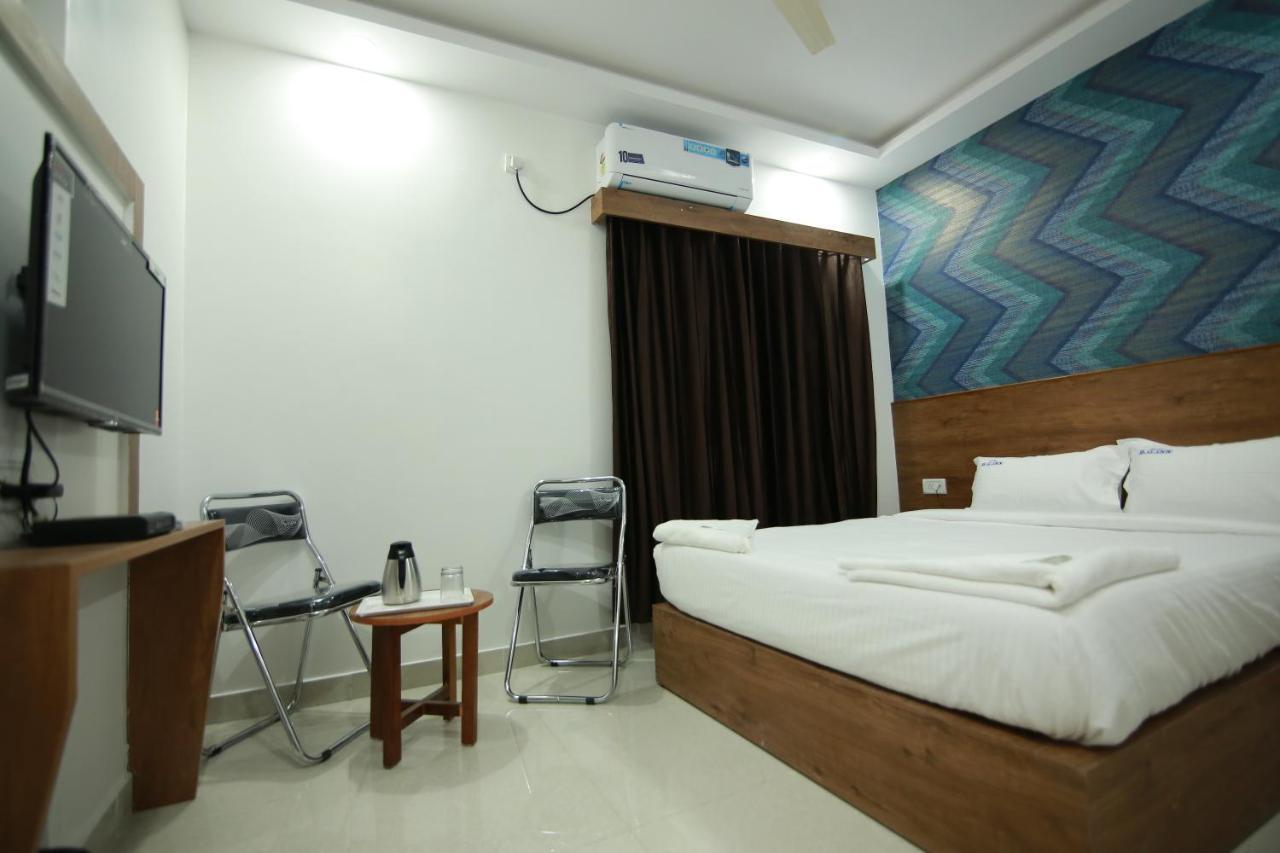 Hotel Bg Inn Bengaluru Kültér fotó